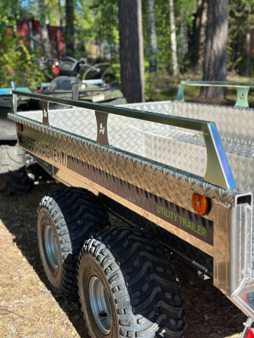 Rails För Utility Trailer Familjen