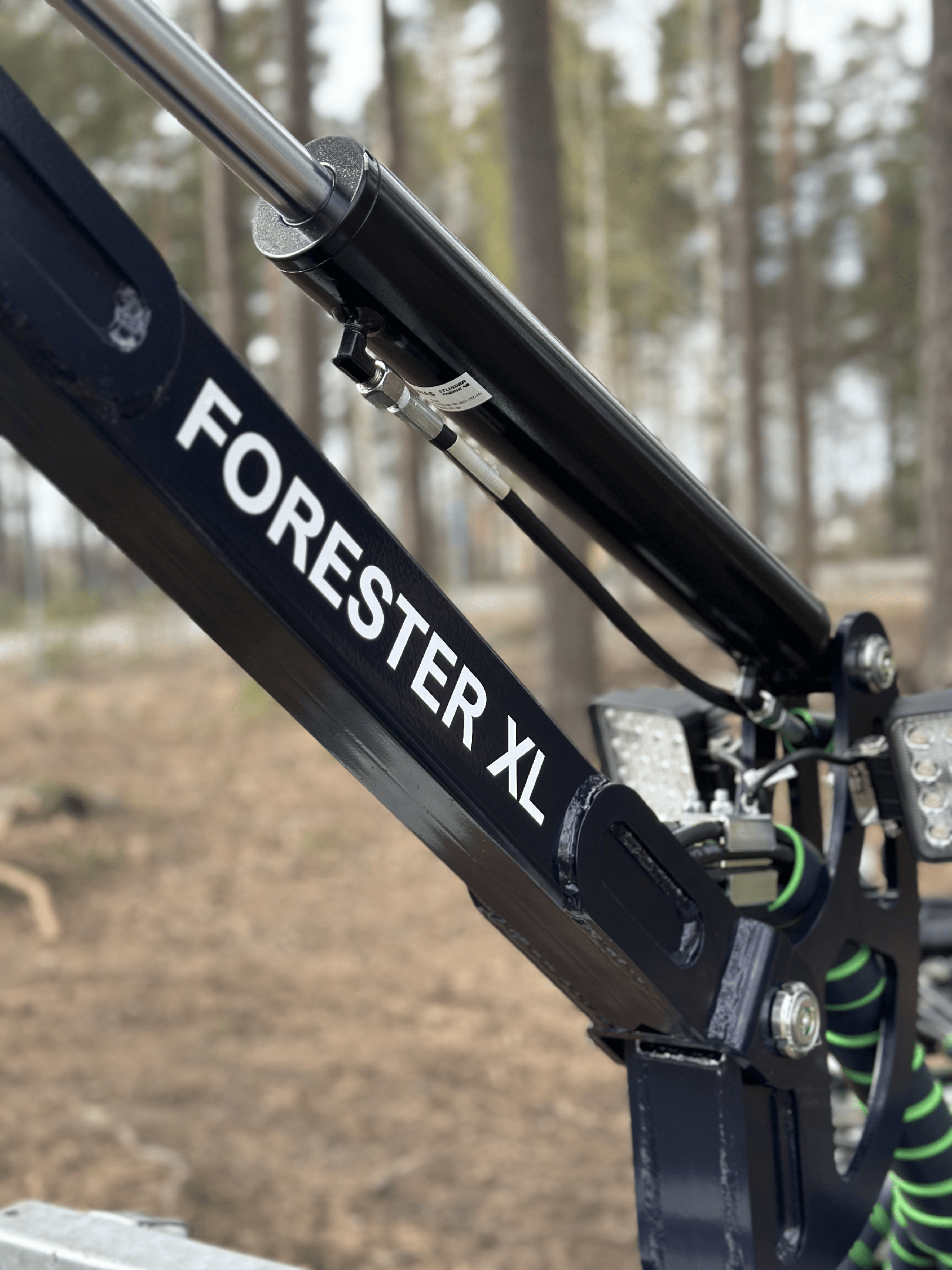 Avestavagnen Forester XL, kranvagn till atv